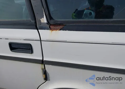 1992 Volvo 240 from USA, damaged, VIN YV1AW8805N1933006